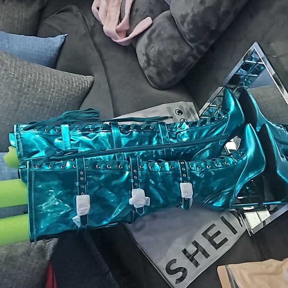 Blue Chrome thigh high boots - Picture 2 of 5
